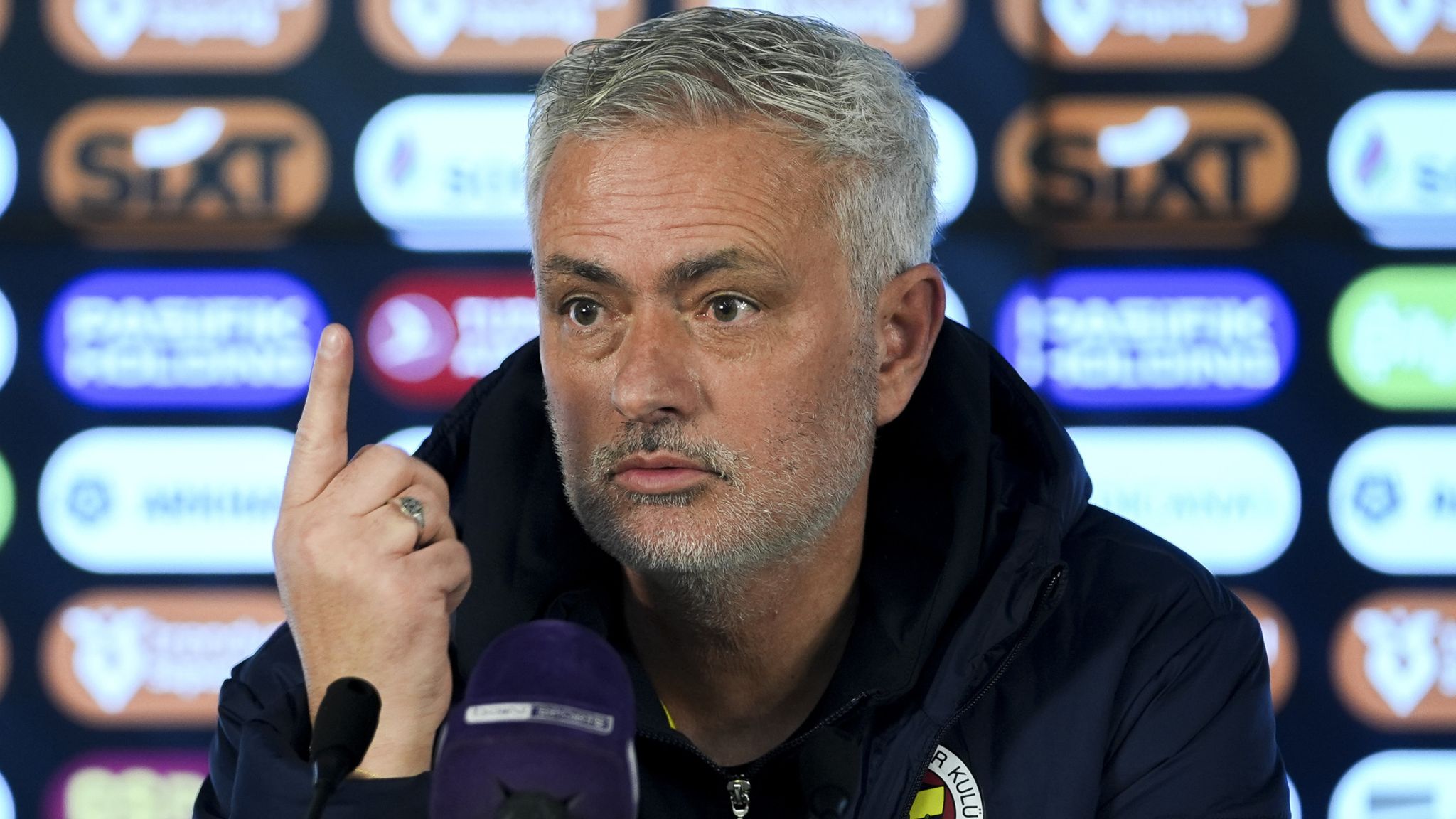 UCL: Why I apologized to Arbeloa after Benfica beat Real Madrid – Mourinho