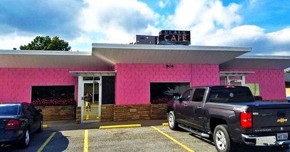 The No-Frills Cafe In Arkansas That Secretly Serves The State’s Best Comfort Food