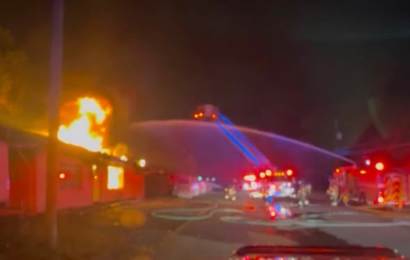 Biloxi Fire Department battles Wednesday morning fire