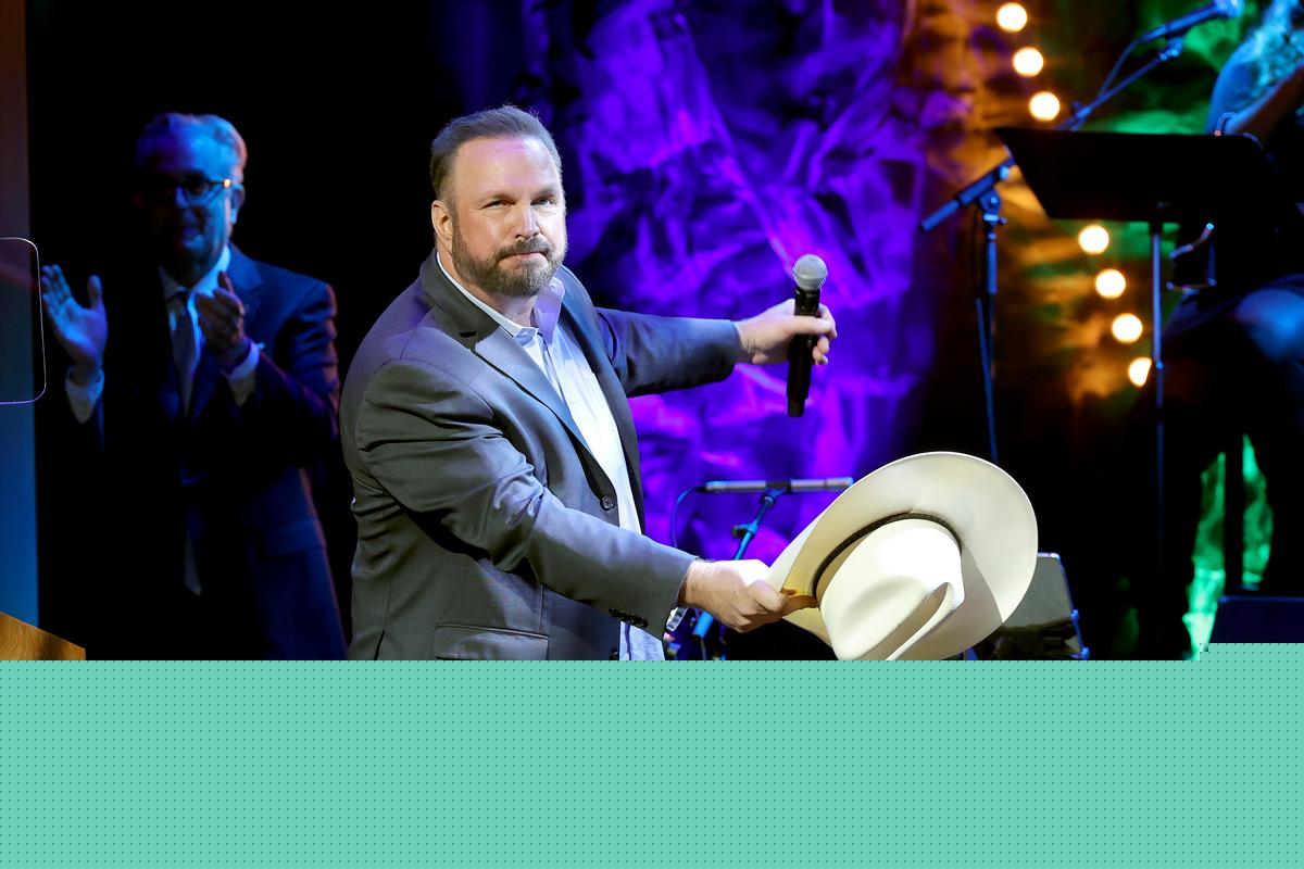 JUST IN: Garth Brooks Adds New Date to His 2026 Tour
