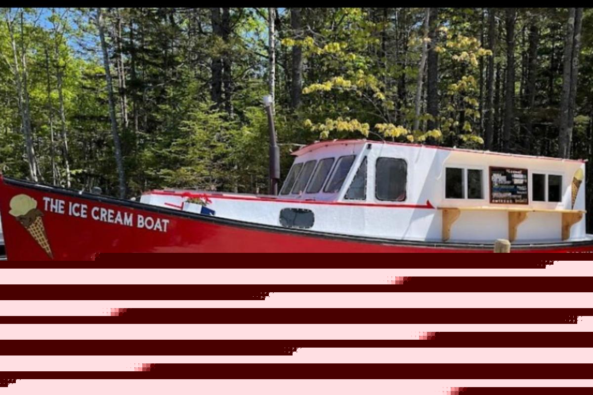 This Maine Ice Cream Shop Is Actually An Old Boat