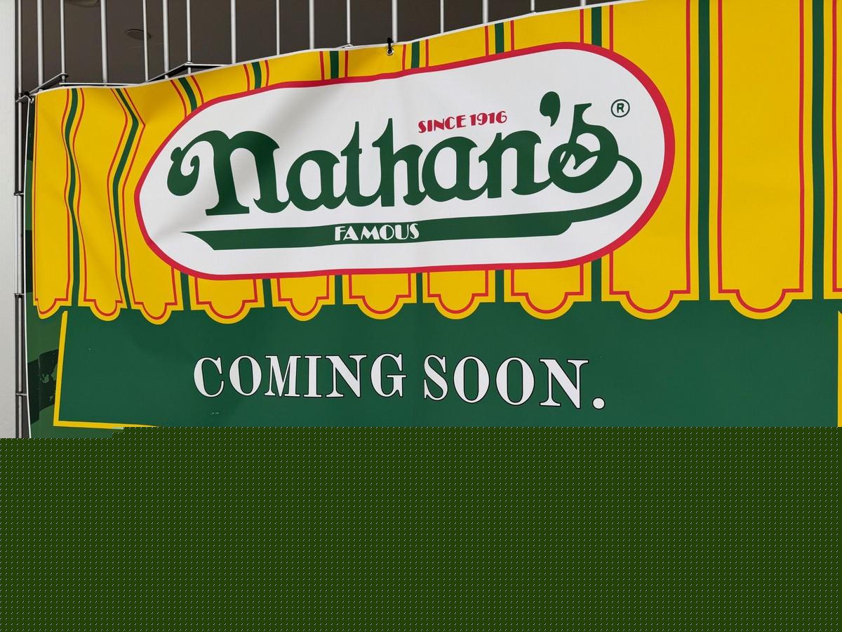Nathan’s Famous Hot Dogs Returning to Hudson Valley