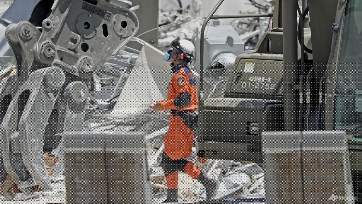 Japan quake: Elderly woman with apparent heat stroke found dead while taking shelter in car