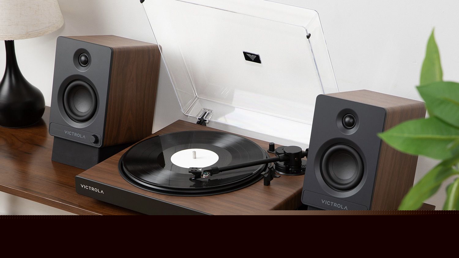 Victrola announces upgrades to its Auracast turntable and a collaboration with Third Man Records