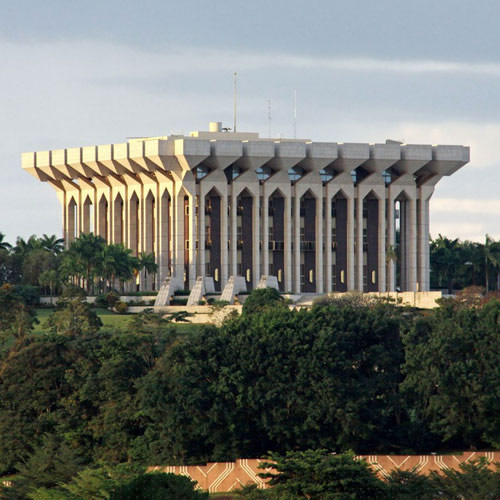 Silence présidentiel au Cameroun : qui pour rassurer le peuple ?