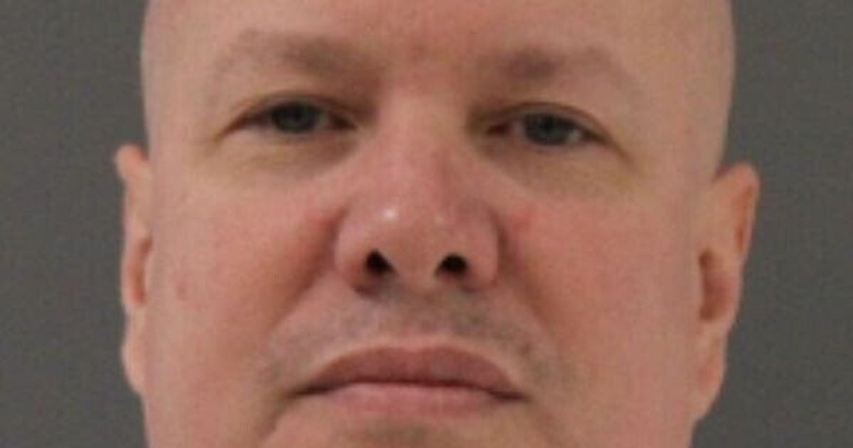Grieving son watches execution of mom's killer Charles Victor Thompson 30 years after horrific murder