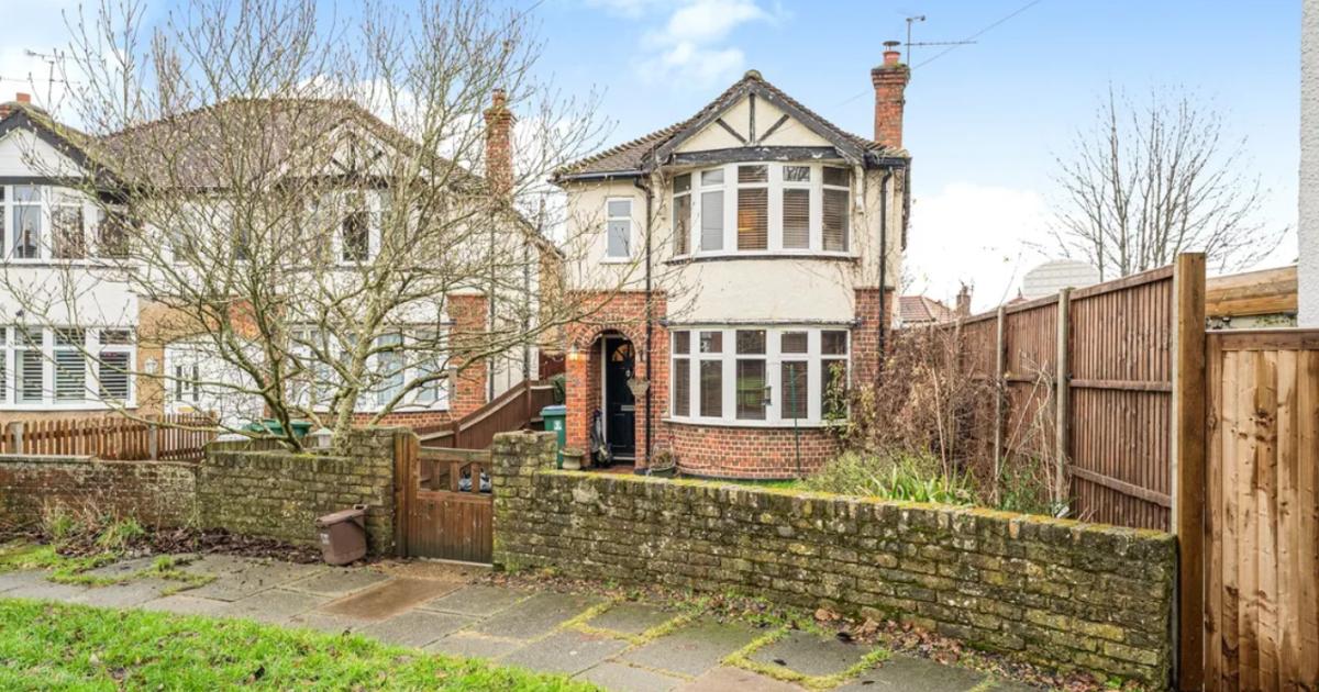 Family home with green views and garden studio on market for £500,000