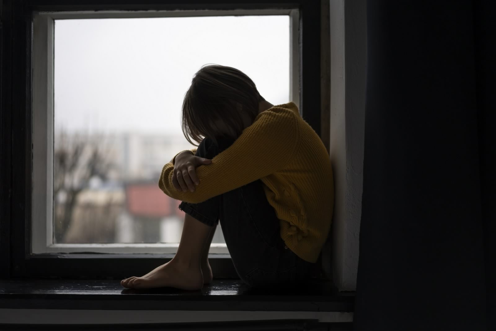 Cinco homens são acusados de abuso sexual contra a mesma adolescente de 14 anos, em Minnesota