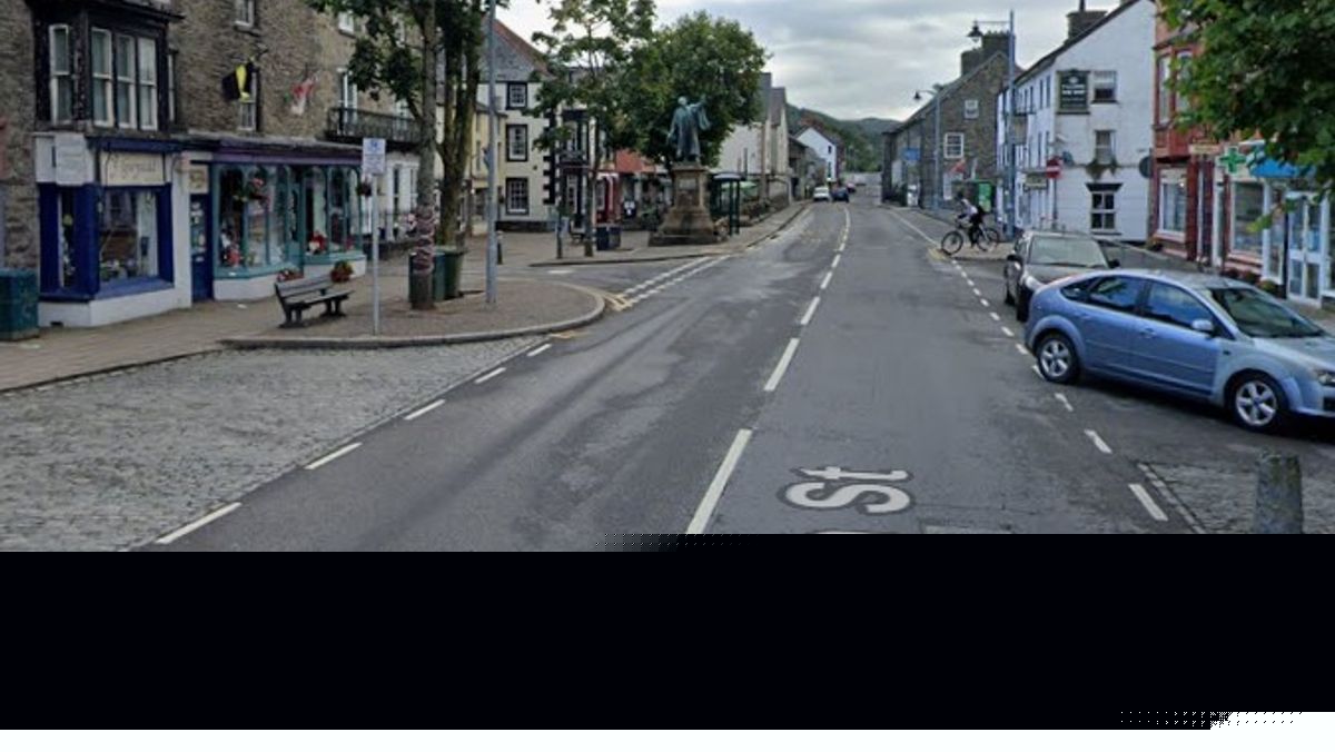Air ambulance landed at medical incident that closed Bala High Street