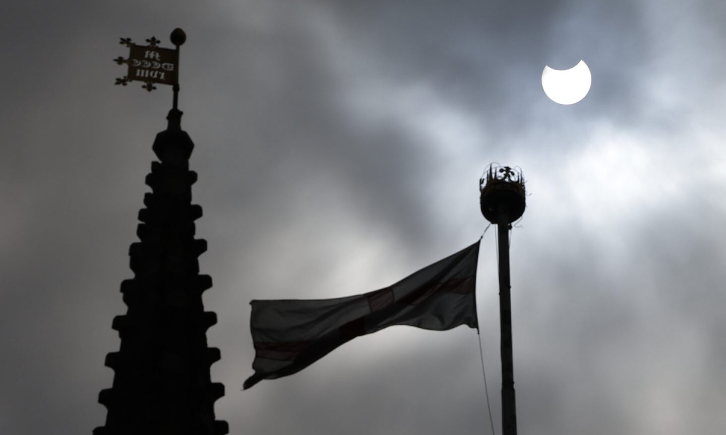 Best time to view rare partial solar eclipse in Dundee, Fife, Perth and Stirling revealed