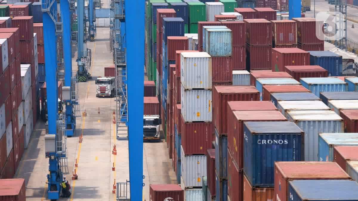Kenaikan Harga Minyak Dunia Ikut Andil Picu Defisit Neraca Perdagangan
