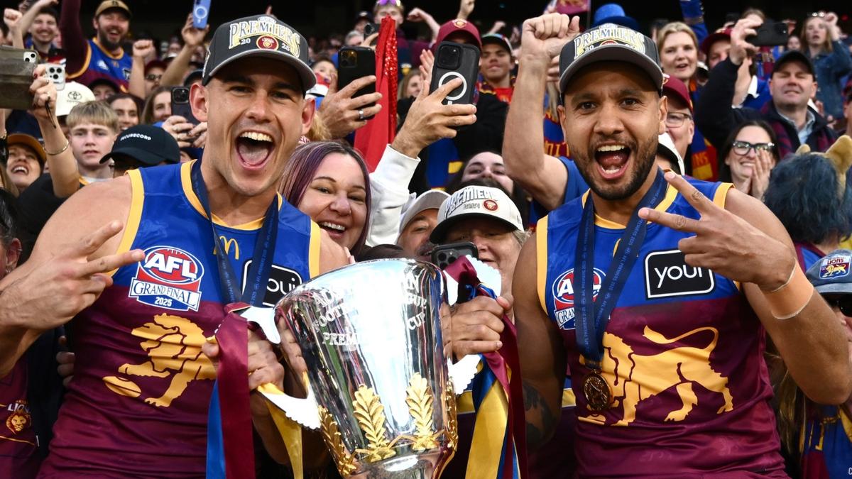 Dual premiership heroes Callum Ah Chee and Brandon Starcevich bid emotional farewells to Brisbane
