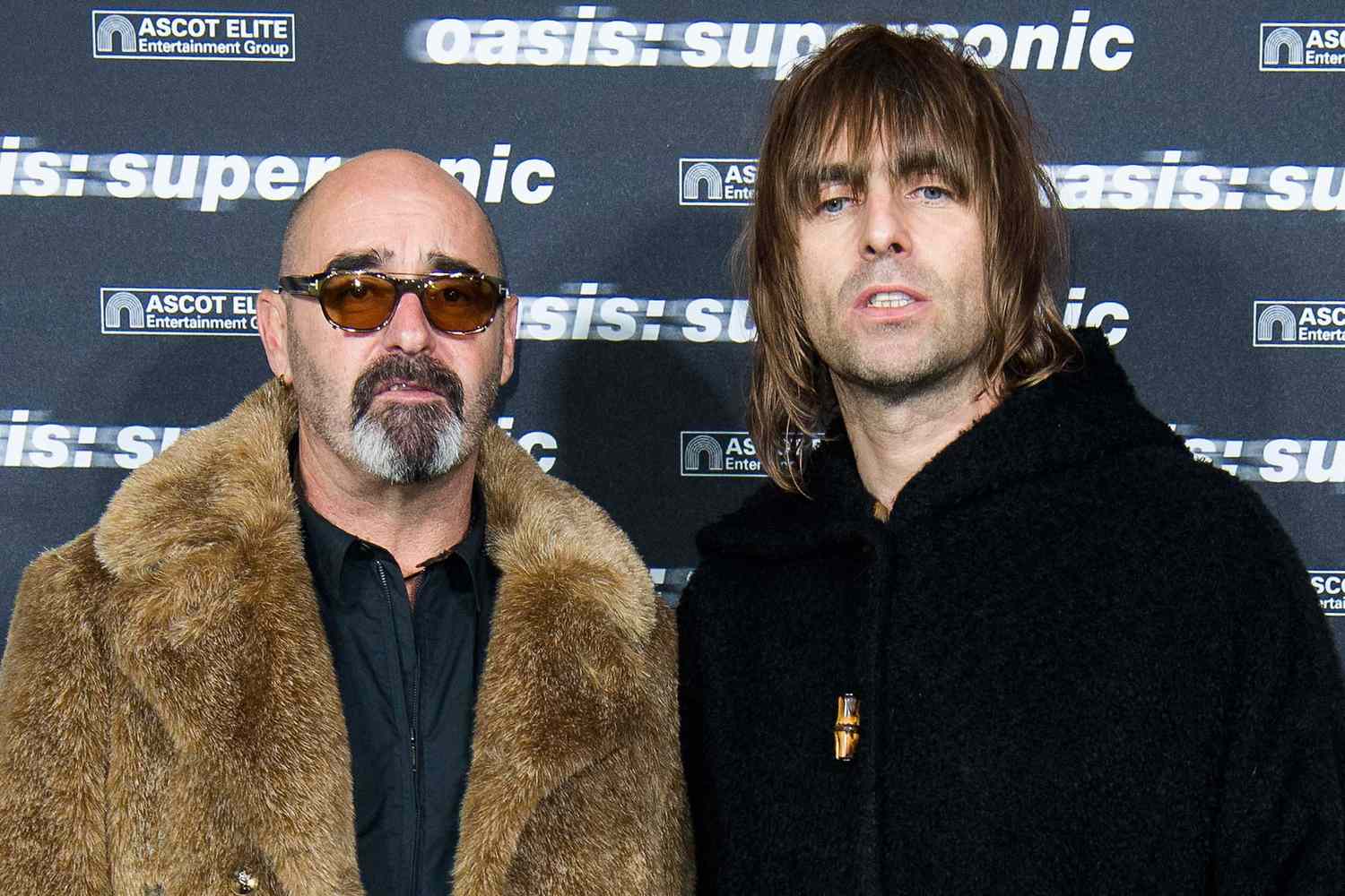 Oasis Guitarist Paul 'Bonehead' Arthurs Steps Away from World Tour amid Prostate Cancer Diagnosis