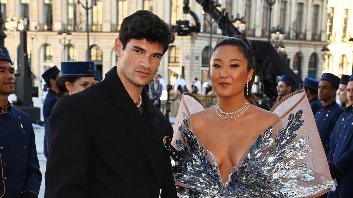 ‘Emily in Paris’ Stars Ashley Park & Paul Forman Split (Report)