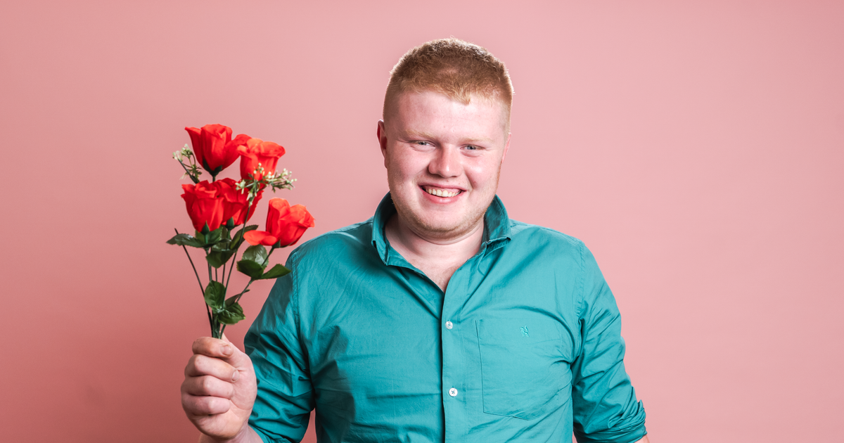 'Youngest publican' Cork man Diarmuid looks for love on First Dates Ireland