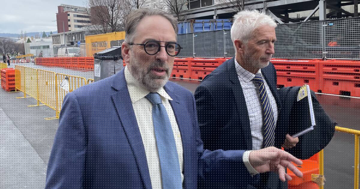 Ex-mayor abandons trial over child exploitation charge, new plea sought