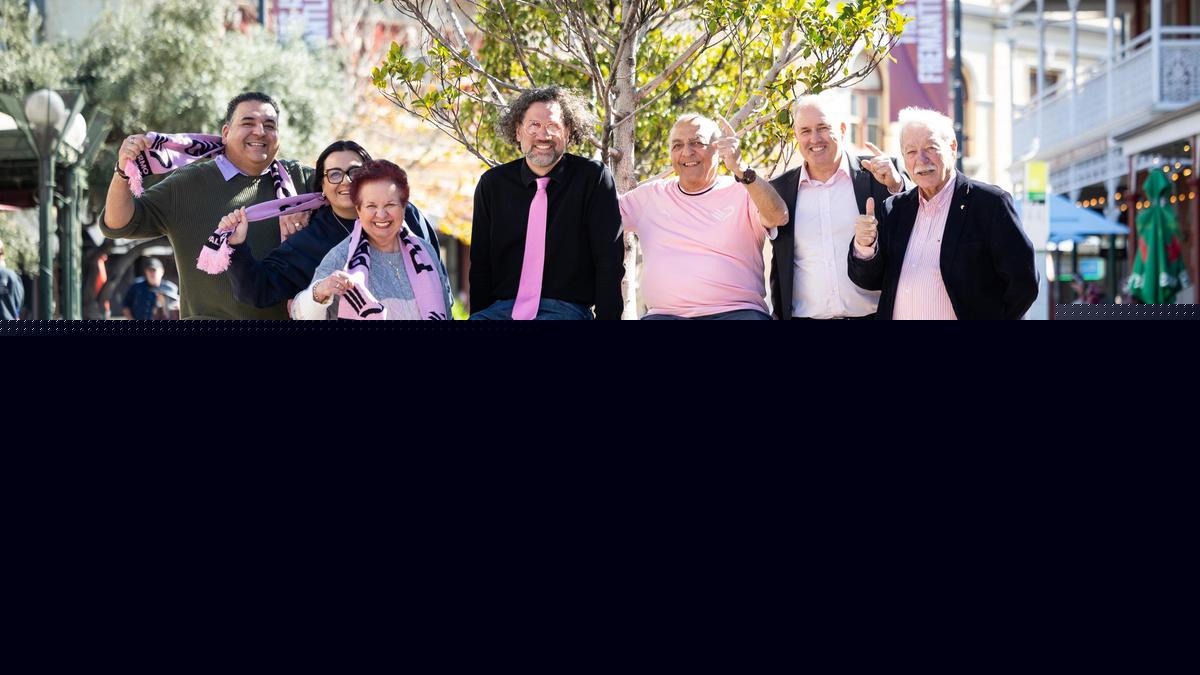 Palermo Football Club paints Freo pink on its first Australian tour with Calcio Italiano