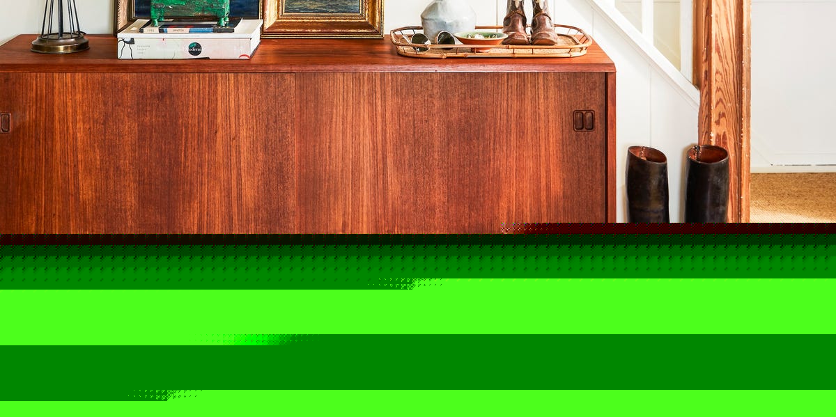 These 6 Common Decorating Mistakes Are Making Your Antiques Look Cheap