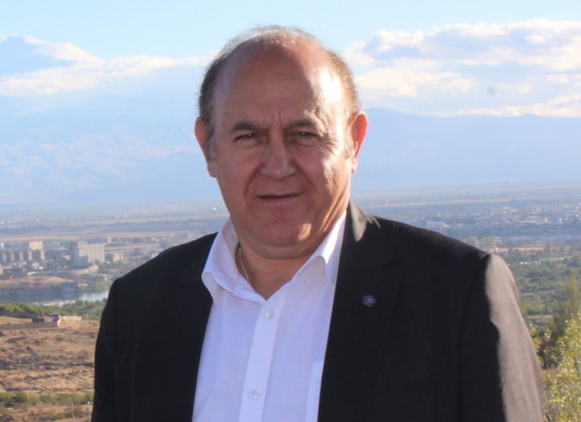 Krikor Amirzayan (Opinion) : Visiter l’Arménie c’est l’aider à se développer tout en développant son arménité
