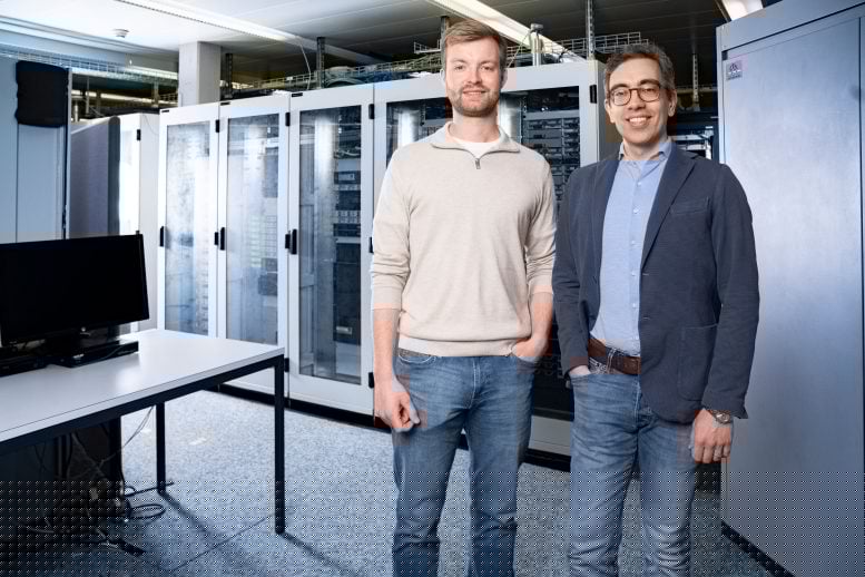 This AI Can Find the Missing Atoms That X-Rays Cannot See
