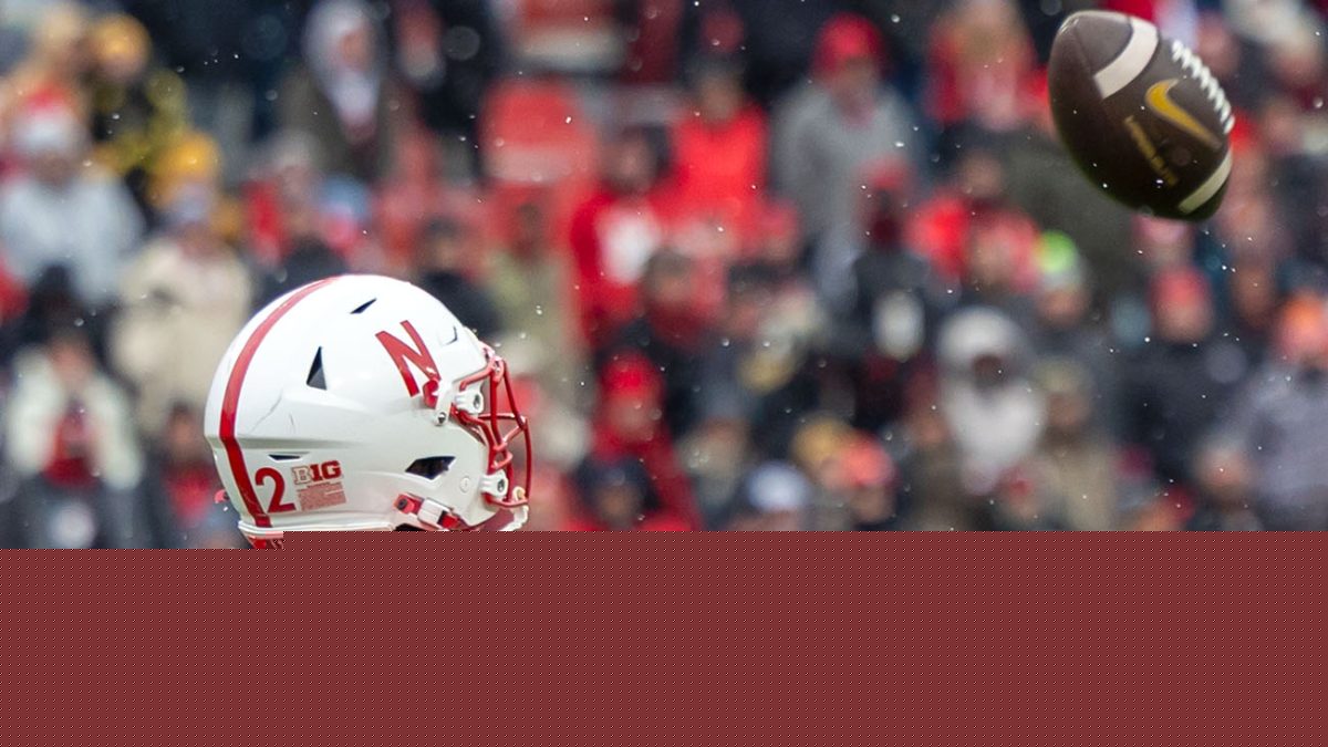 Barney Named to Paul Hornung Award Watch List
