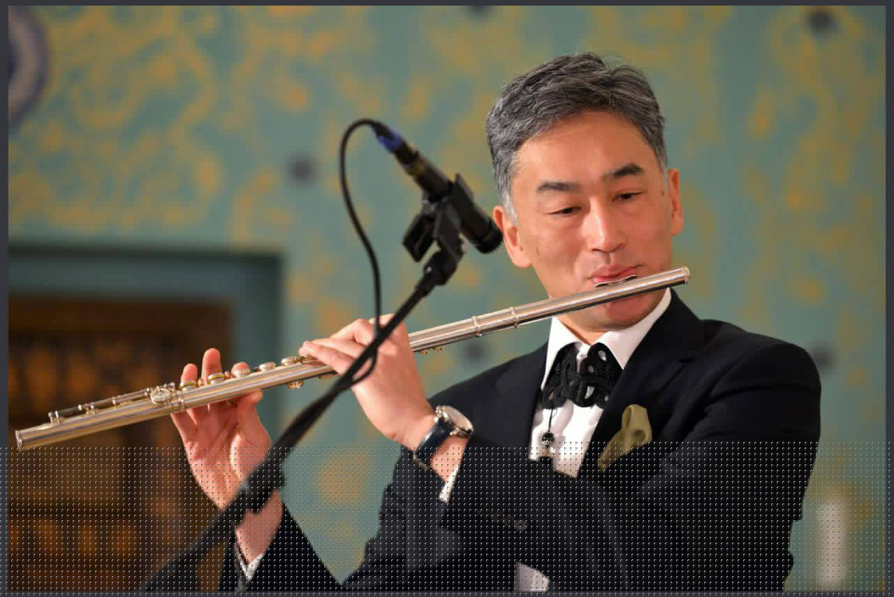 VIDEO: Japanese envoy joins Tehran orchestra on flute