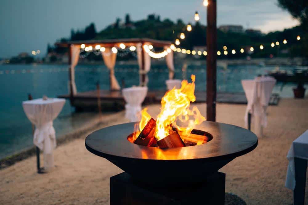 40 Metal Fire Pit Design Ideas That Could Outshine Your Entire Outdoor Setup