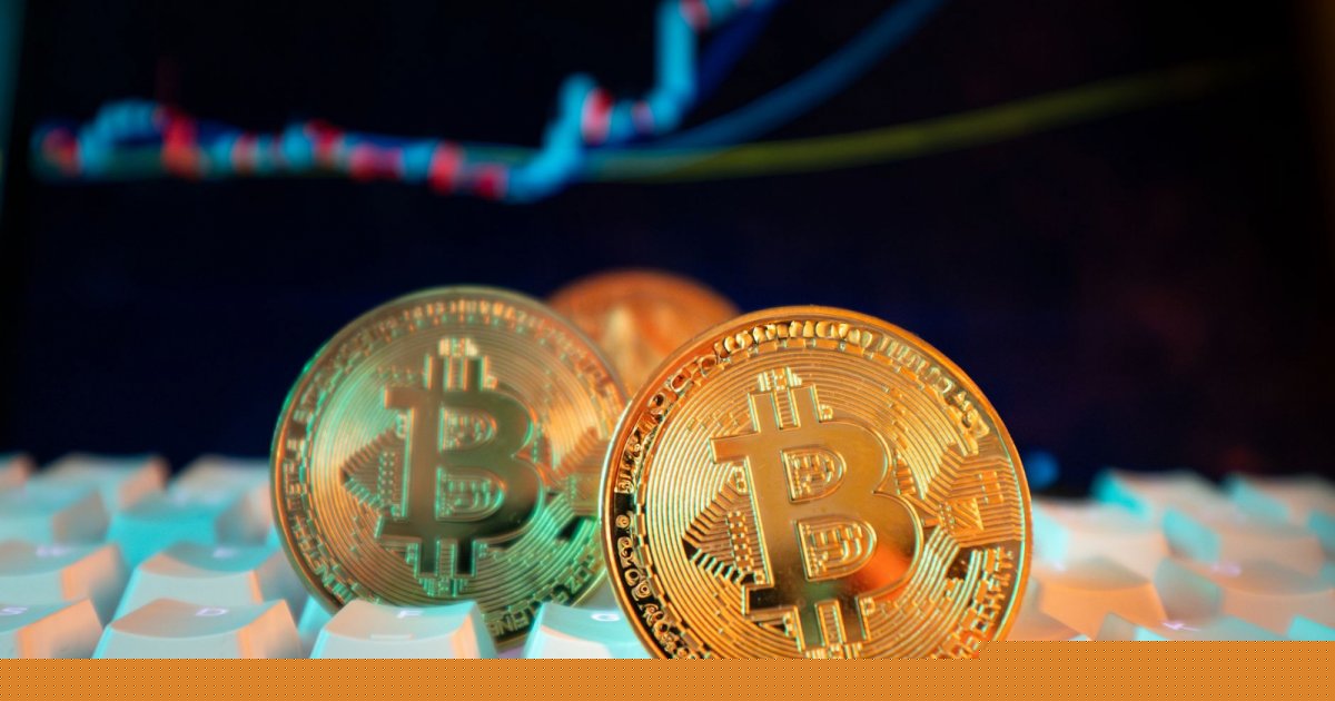 Bitcoin Falls 25% in 2026, Fed Policy Clouds Crypto's Outlook More Than ETF Outflows, Low Volume