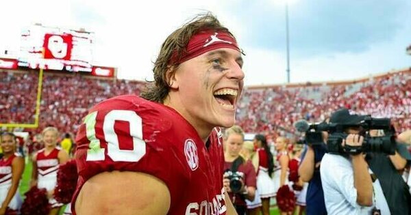 John Mateer leads, Fernando Mendoza vaults into Heisman picture