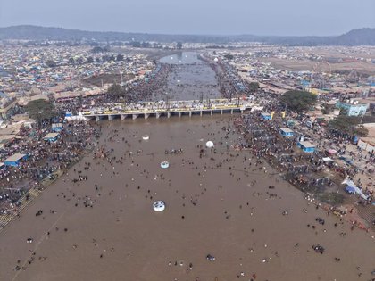Mega Medaram Maha Jathara of Tribal Goddesses Begins in Telangana