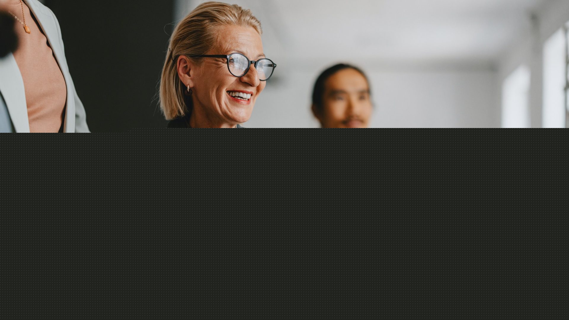6 Companies That Hire Retirees Part-Time for Side Gigs
