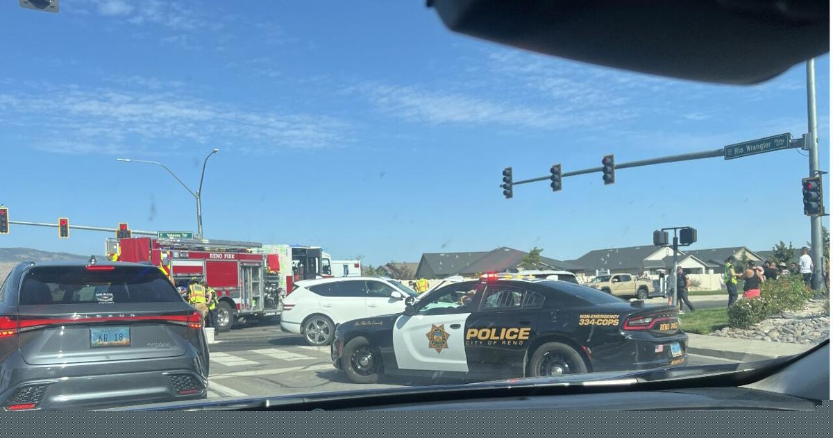 Crash causes traffic delays at Veterans Parkway and Rio Wrangler in South Reno Friday