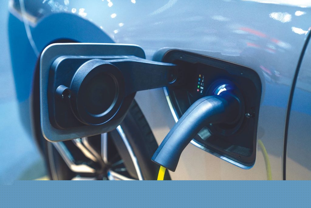 Newsom announces $3,500 rebate for new EV purchasers