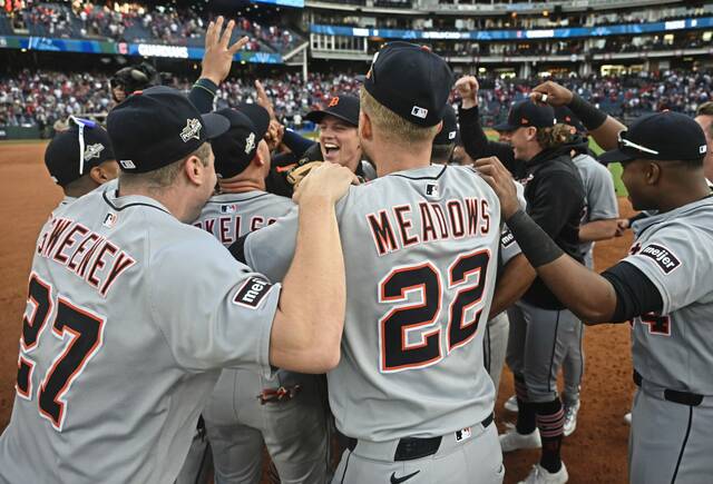 Tigers take down division champ Guardians to advance to ALDS