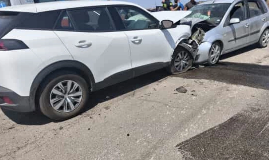 Incidente sulla Sp 31 nel Foggiano, tre feriti: intervengono 118 ed elisoccorso