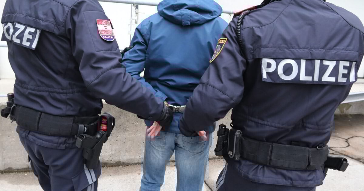 Gerangel um Geldbörse - Dieb im Personalraum: Mitarbeiterin verletzt