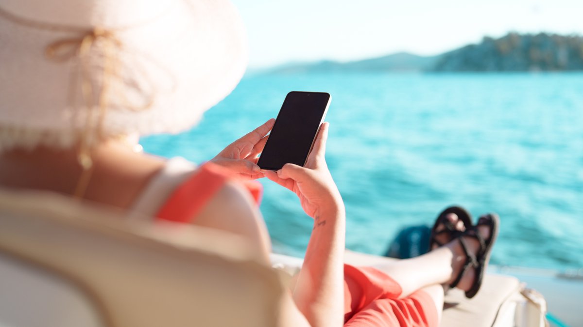Du Pays basque aux Alpes : la carte des vacances très surveillées des ministres