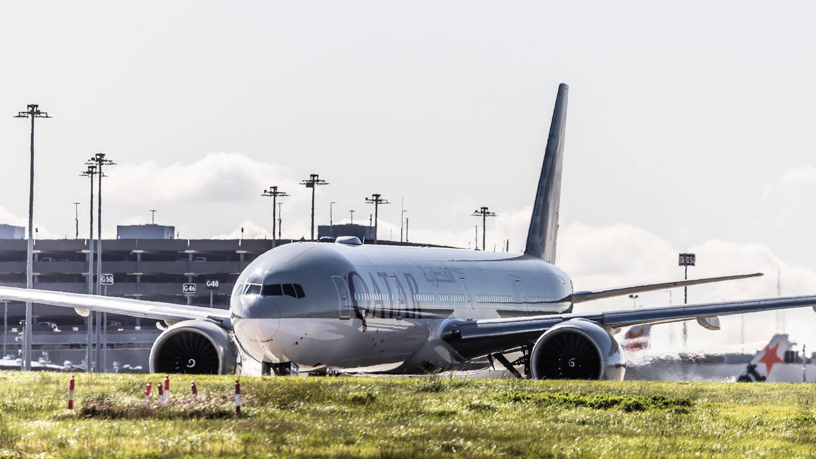Sudden Brakes: Jetstar & Qatar Airways Planes Nearly Collide At Sydney Kingsford Smith Airport