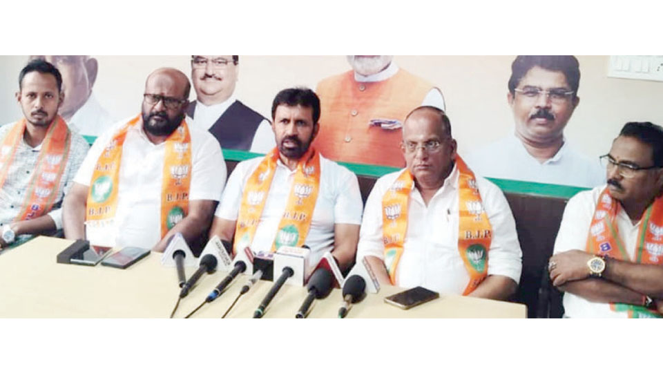 Police officers seen at birthday parties of criminals: Nagendra
