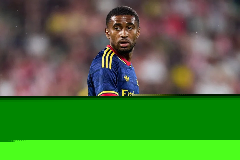 Arsenal & West Ham edge closer to permanent transfer