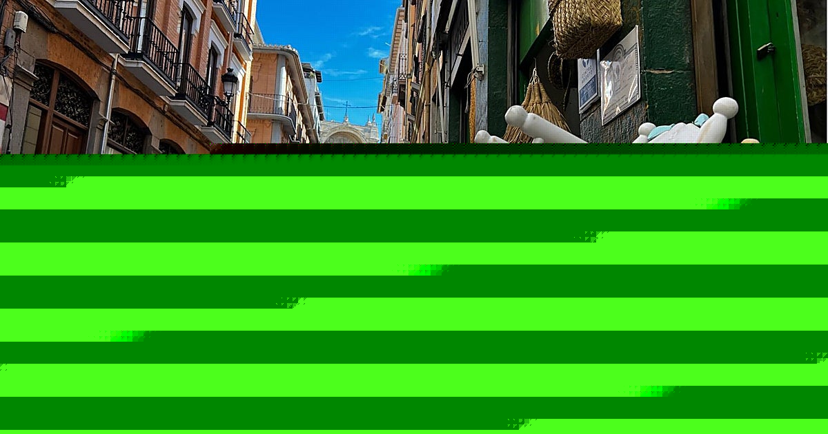 Granada ve «tradición y futuro» en sus comercios con solera, algunos ya centenarios