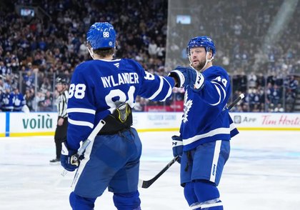 Chris Pronger puts his foot down: It's time for the Maple Leafs to listen to reason