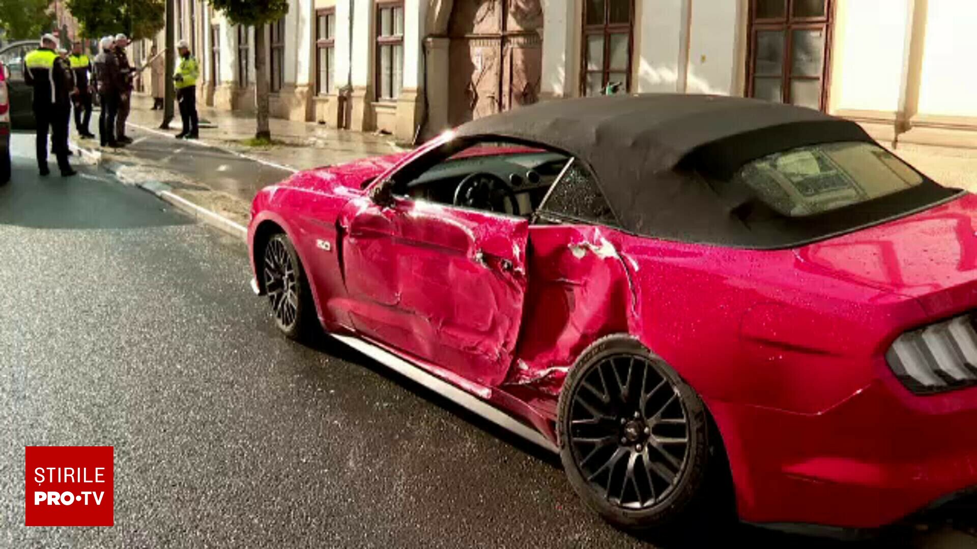Un băiat de 12 ani a fost spulberat de o mașină pe trotuar, în Cluj-Napoca. Șoferul ar fi circulat cu viteză