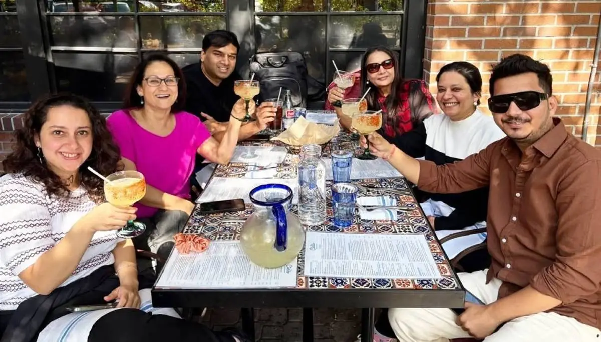Shabana Azmi Takes A Break In CA With ‘Broken Images’ Team