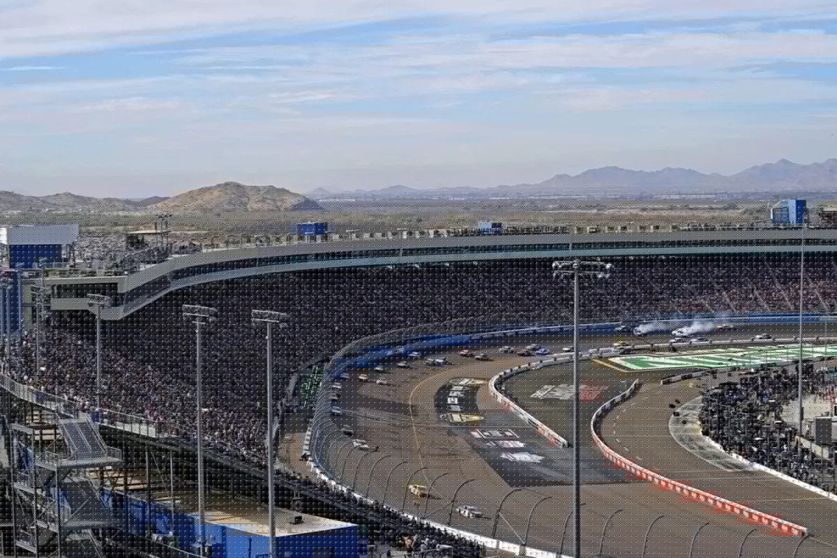 Comment on NASCAR Fan Demands NASCAR to Fix 2026 Championship Plans or Face a Massive Uproar by Robert Reed