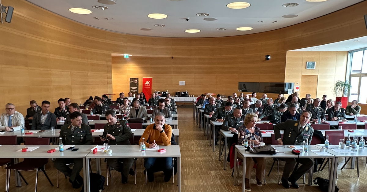 Digitale Landesverteidigung und Jugendverblödung aller Arten.
