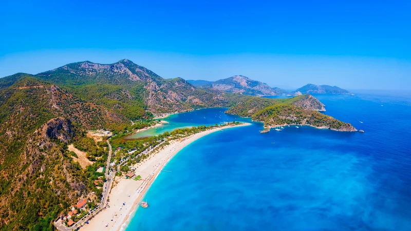 Ölüdeniz Avrupa'nın en değerli 4. plajı seçildi