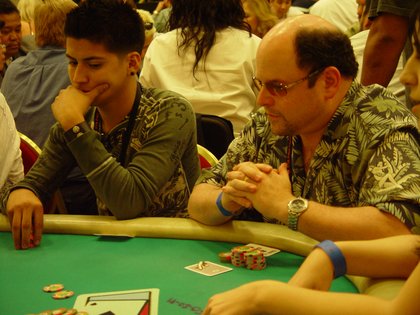 Costanza from ‘Seinfeld’ shows his hand for 1736 Crisis Center