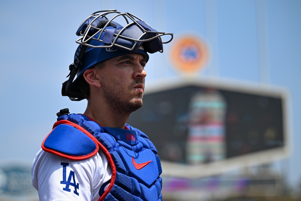 Former Dodgers Catcher Austin Barnes Signs With Mets on Minor League Deal