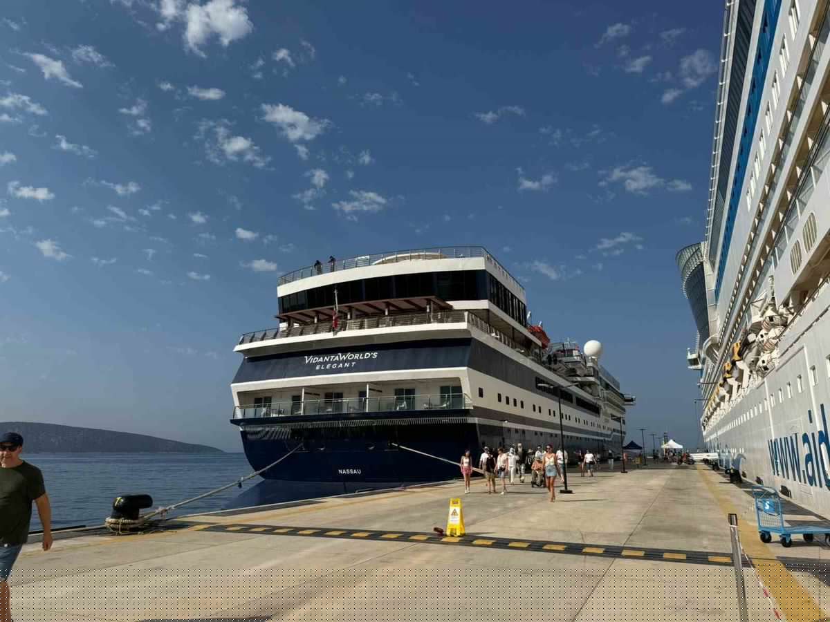 Bodrum'a İki Kruvaziyer Birden Geldi
